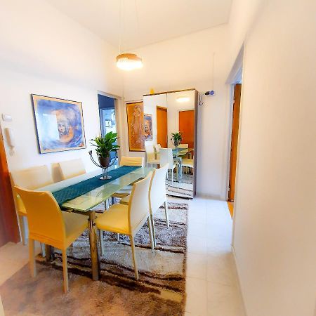 City Center Apartment Boekarest Buitenkant foto