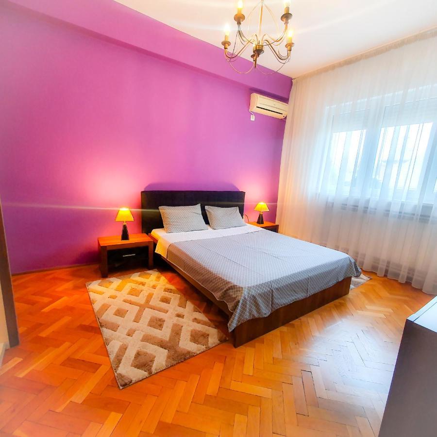 City Center Apartment Boekarest Buitenkant foto